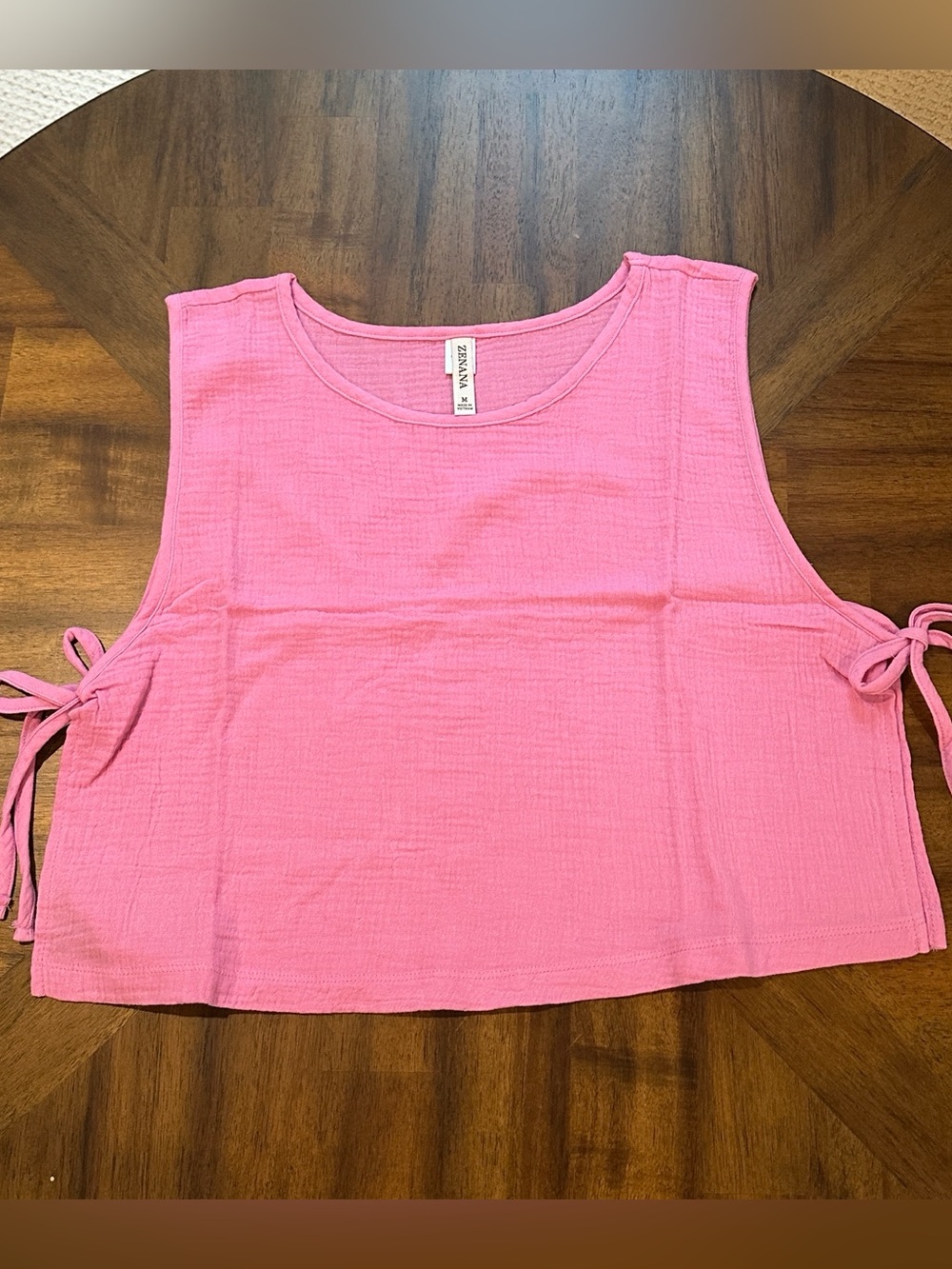 Zenana Top Women’s Medium Pink Sleeveless Cropped Tank with Side Ties NWOT